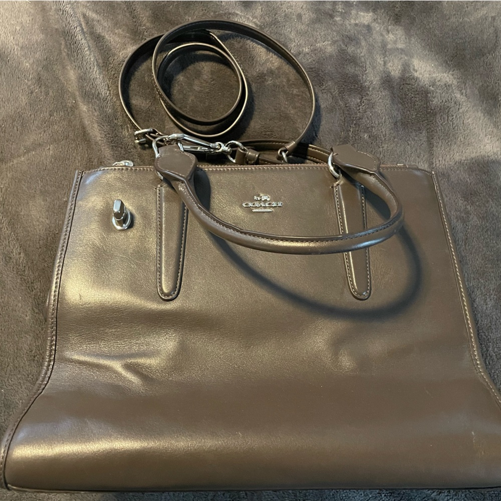 Coach chocolate brown handbag